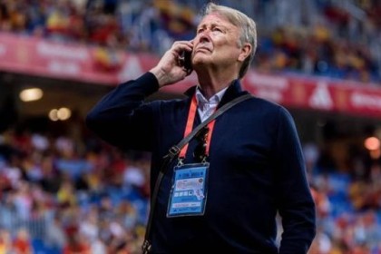 score电竞-两次退休又两次复出 北欧足球教父挂帅冰岛